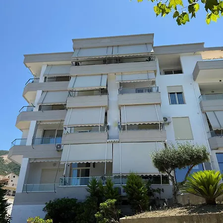 Martin 2c Апартаменты Влёра